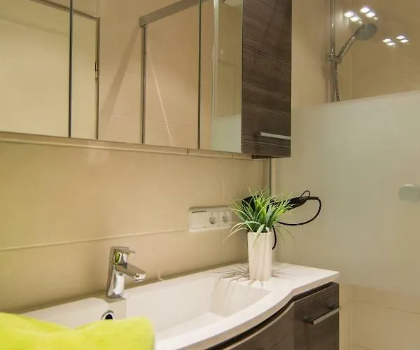 Haus Daniel Апартаменты *